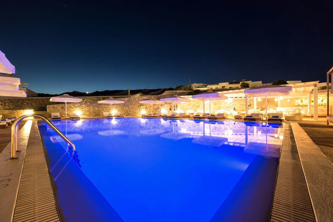 Osom Resort Ornos  Buitenkant foto